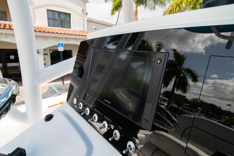Thumbnail 24 for New 2020 Sportsman Open 212 Center Console boat for sale in West Palm Beach, FL