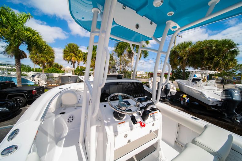 Thumbnail 26 for New 2020 Sportsman Open 212 Center Console boat for sale in West Palm Beach, FL