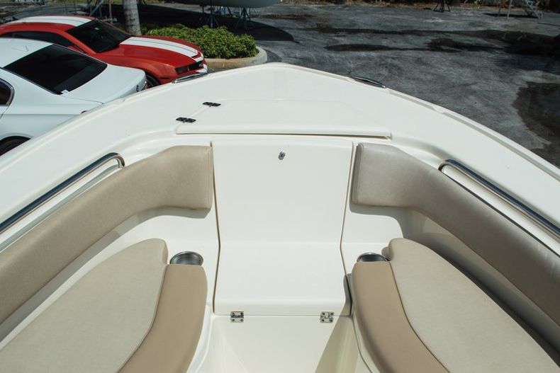 Thumbnail 33 for Used 2013 Scout 245 XSF boat for sale in West Palm Beach, FL
