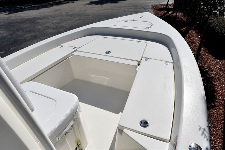 Thumbnail 18 for New 2020 Pathfinder 2200 TRS boat for sale in Vero Beach, FL
