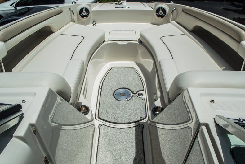 Thumbnail 13 for Used 2009 Sea Ray 280 Sundeck boat for sale in West Palm Beach, FL