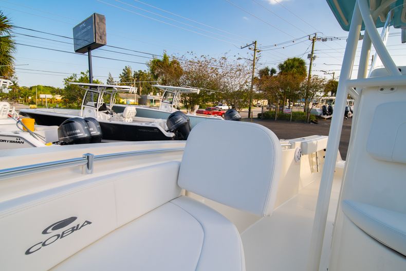 Thumbnail 37 for New 2020 Cobia 220 CC Center Console boat for sale in West Palm Beach, FL