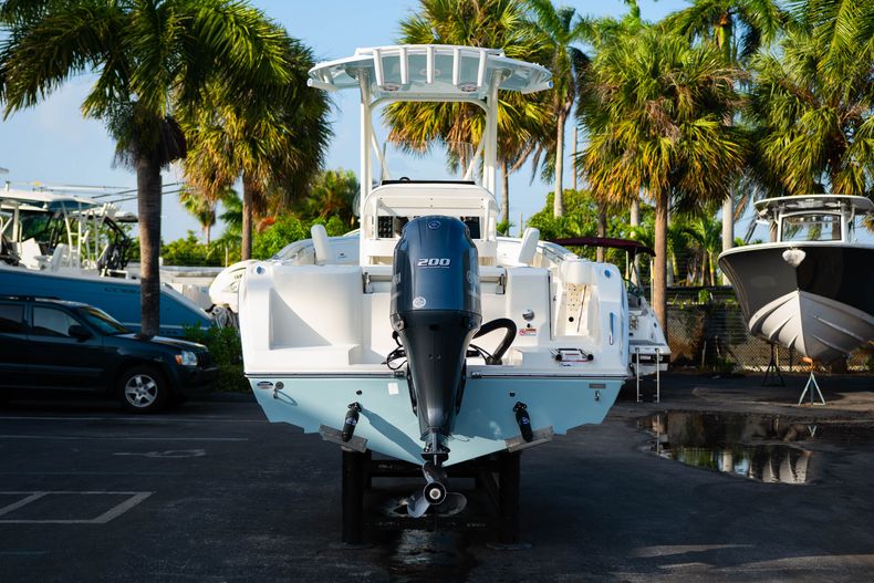 Thumbnail 6 for New 2020 Cobia 220 CC Center Console boat for sale in West Palm Beach, FL
