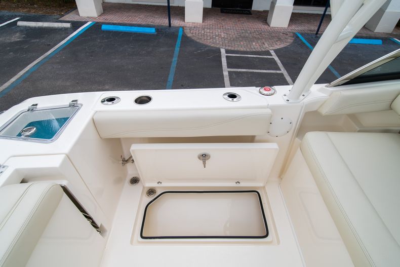Thumbnail 18 for Used 2020 Cobia 240 DC boat for sale in West Palm Beach, FL