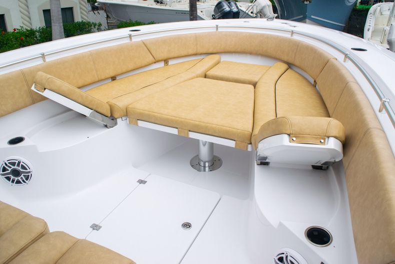 Thumbnail 42 for New 2020 Sportsman Open 312 Center Console boat for sale in West Palm Beach, FL