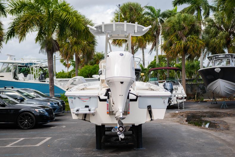Thumbnail 6 for Used 2019 Pathfinder 2400 TRS boat for sale in West Palm Beach, FL