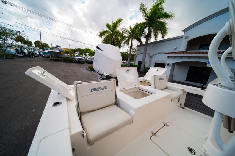 Thumbnail 10 for Used 2019 Pathfinder 2400 TRS boat for sale in West Palm Beach, FL