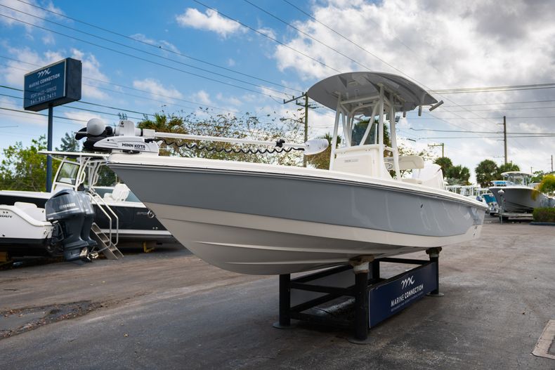 Thumbnail 3 for Used 2019 Pathfinder 2400 TRS boat for sale in West Palm Beach, FL