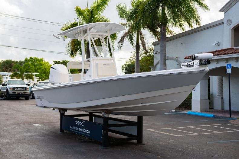 Thumbnail 1 for Used 2019 Pathfinder 2400 TRS boat for sale in West Palm Beach, FL