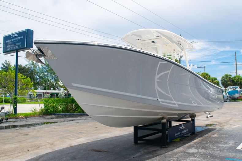 Thumbnail 3 for New 2020 Cobia 320 CC Center Console boat for sale in West Palm Beach, FL