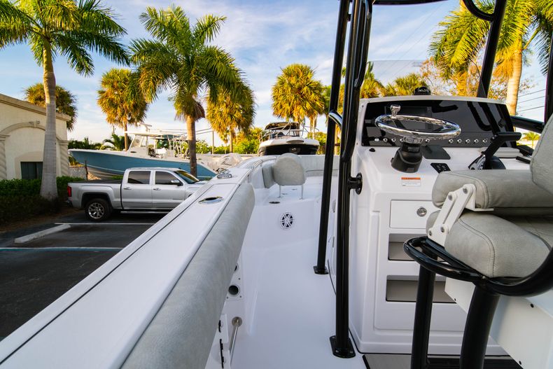 Thumbnail 20 for New 2020 Sportsman Open 232 Center Console boat for sale in Vero Beach, FL
