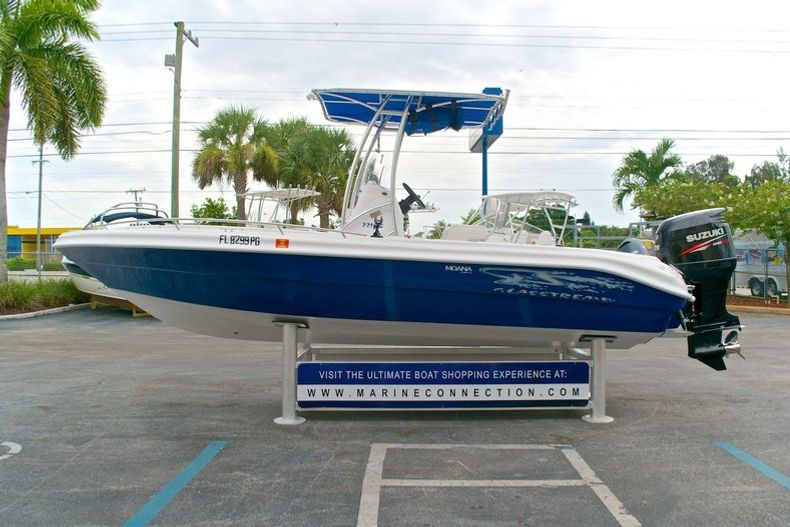 Thumbnail 4 for Used 2012 Glasstream 221 Center Console boat for sale in West Palm Beach, FL