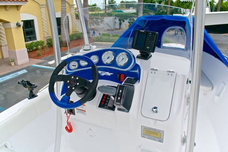 Thumbnail 31 for Used 2012 Glasstream 221 Center Console boat for sale in West Palm Beach, FL