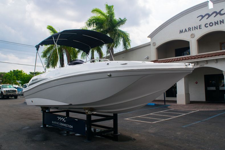 Thumbnail 1 for New 2020 Hurricane SS 218 OB boat for sale in West Palm Beach, FL