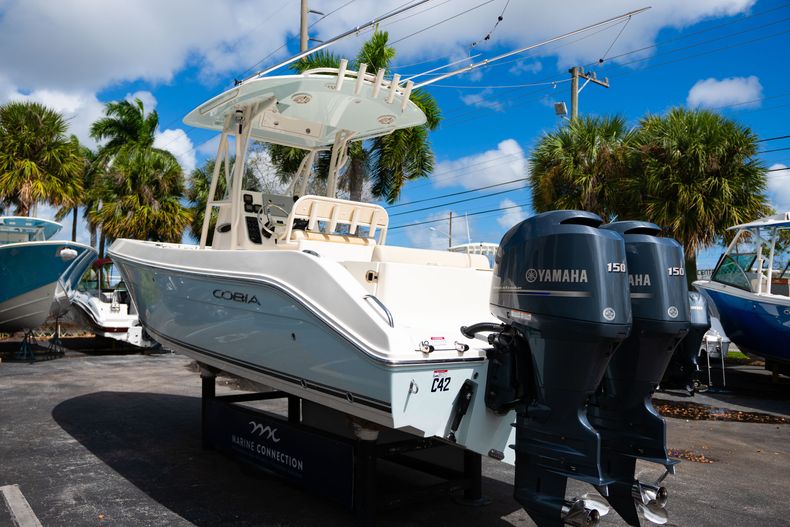 Thumbnail 5 for Used 2014 Cobia 256 Center Console boat for sale in West Palm Beach, FL