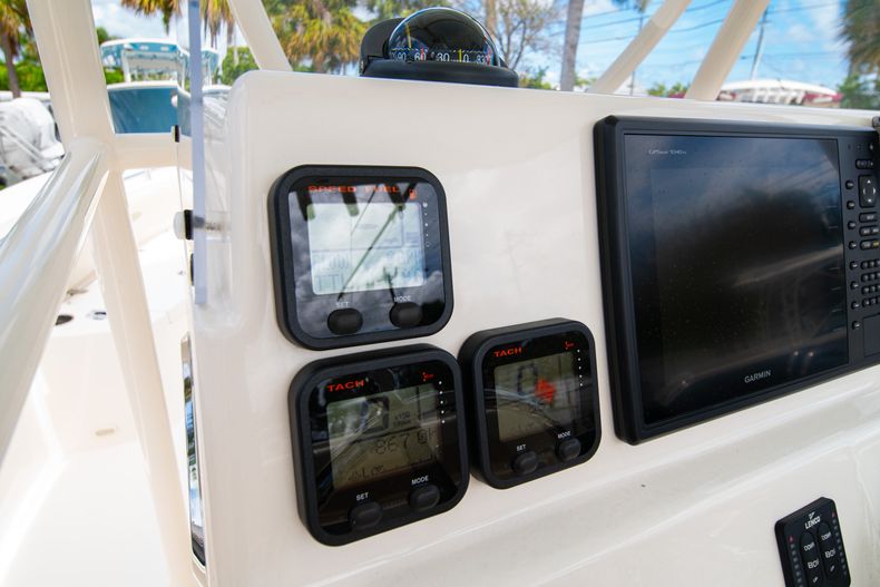 Thumbnail 30 for Used 2014 Cobia 256 Center Console boat for sale in West Palm Beach, FL