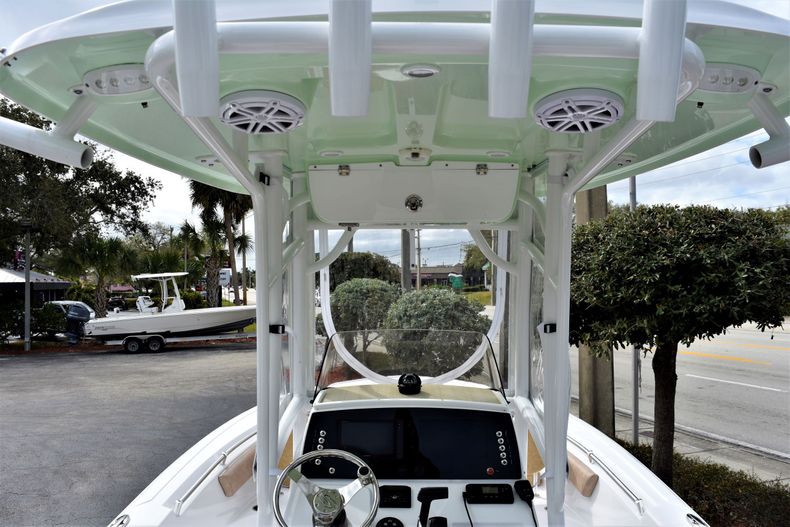 Thumbnail 9 for Used 2019 Sportsman Open 212 Center Console boat for sale in Vero Beach, FL