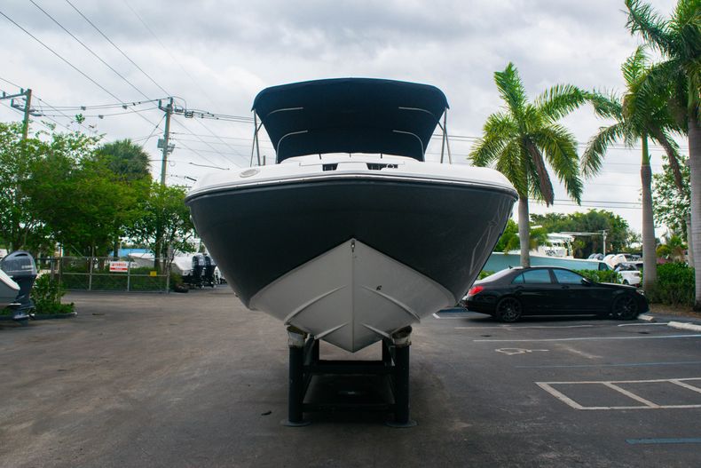 Thumbnail 2 for New 2019 Hurricane SunDeck SD 2410 OB boat for sale in West Palm Beach, FL