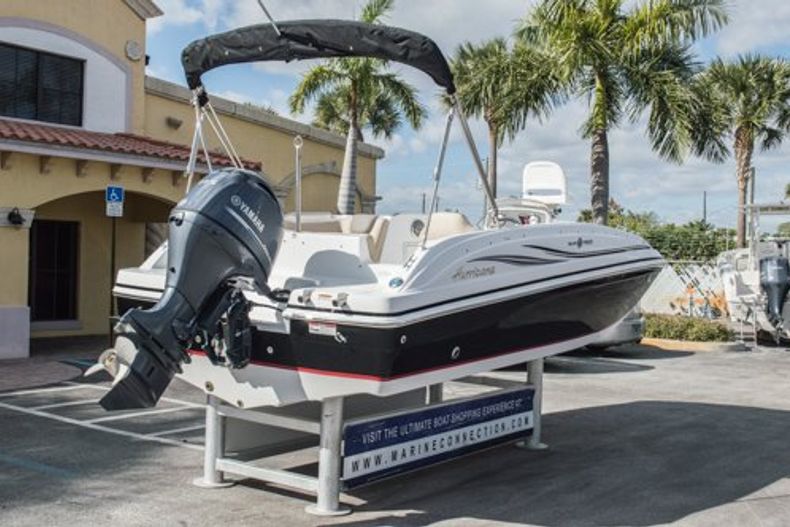 Thumbnail 6 for New 2014 Hurricane SunDeck Sport SS 188 OB boat for sale in West Palm Beach, FL
