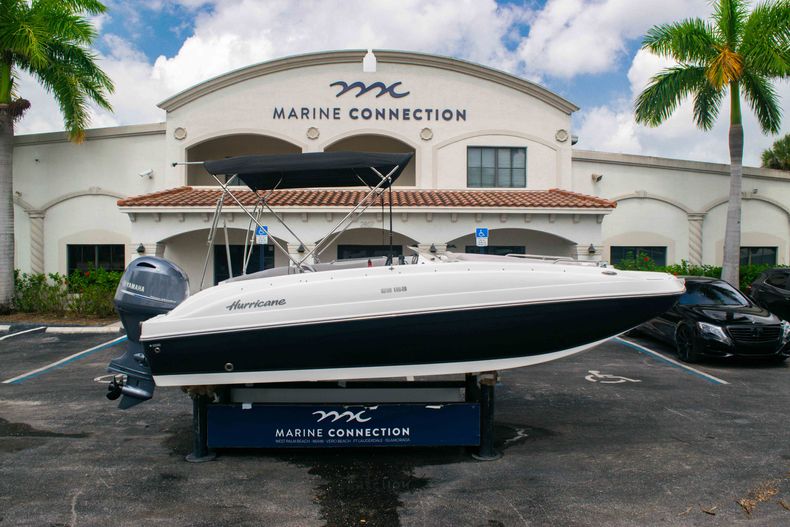 Used 2017 Hurricane SunDeck Sport SS 188 OB boat for sale in West Palm Beach, FL