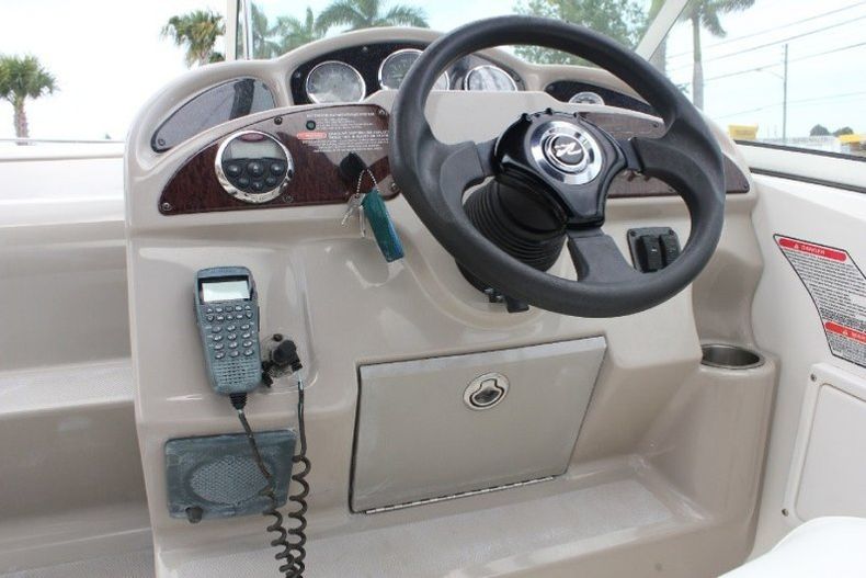 Thumbnail 38 for Used 2006 Sea Ray 260 Sundancer boat for sale in West Palm Beach, FL