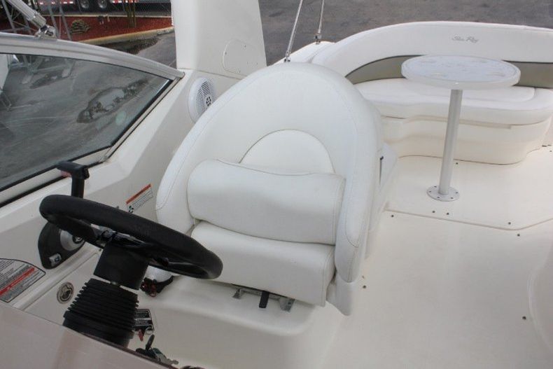 Thumbnail 15 for Used 2006 Sea Ray 260 Sundancer boat for sale in West Palm Beach, FL