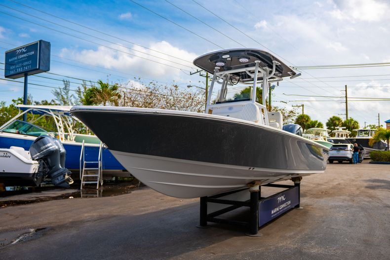 Thumbnail 3 for New 2020 Sportsman Masters 247 Bay Boat boat for sale in Miami, FL