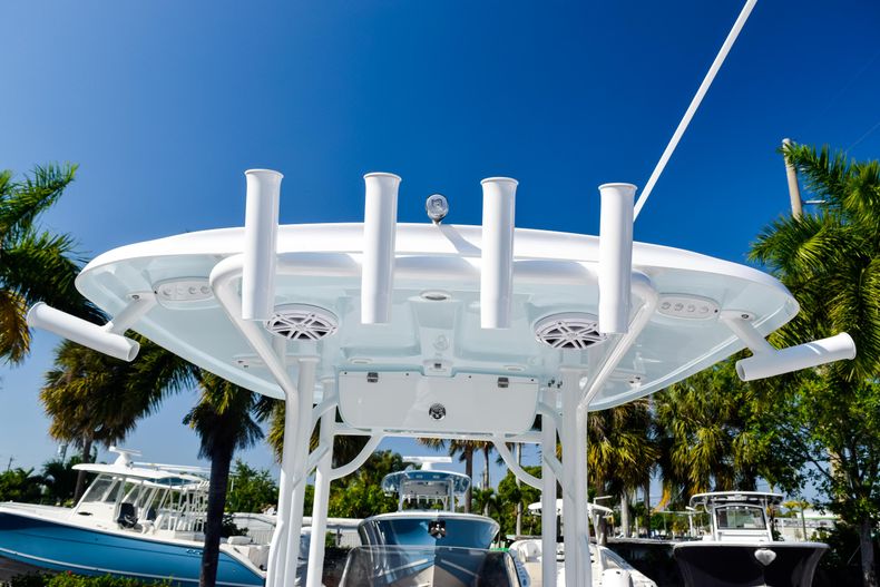 Thumbnail 11 for New 2020 Sportsman Open 232 Center Console boat for sale in Vero Beach, FL