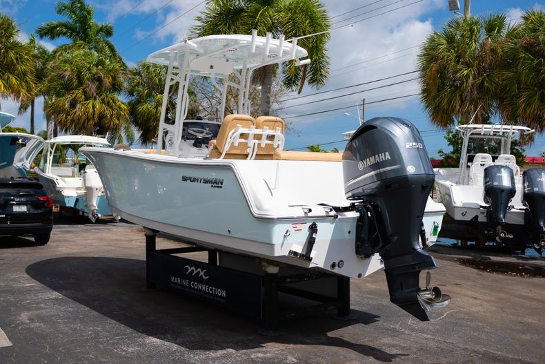 Thumbnail 5 for New 2020 Sportsman Open 232 Center Console boat for sale in Miami, FL
