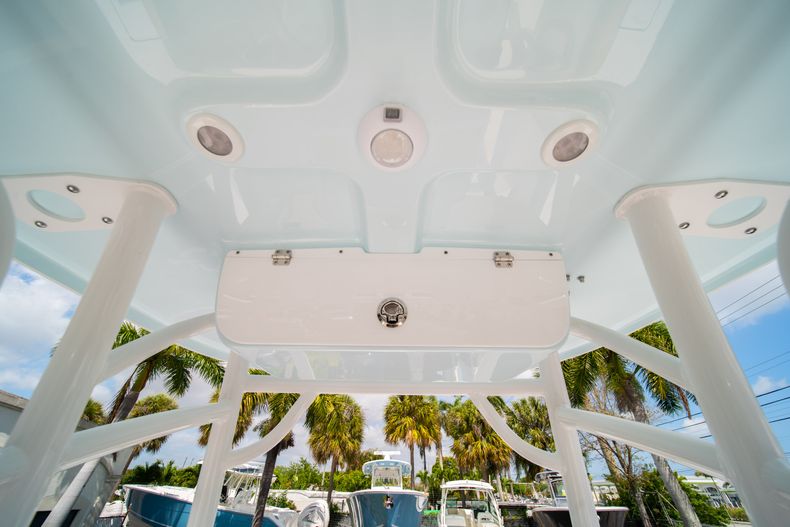 Thumbnail 25 for New 2020 Sportsman Open 232 Center Console boat for sale in Miami, FL