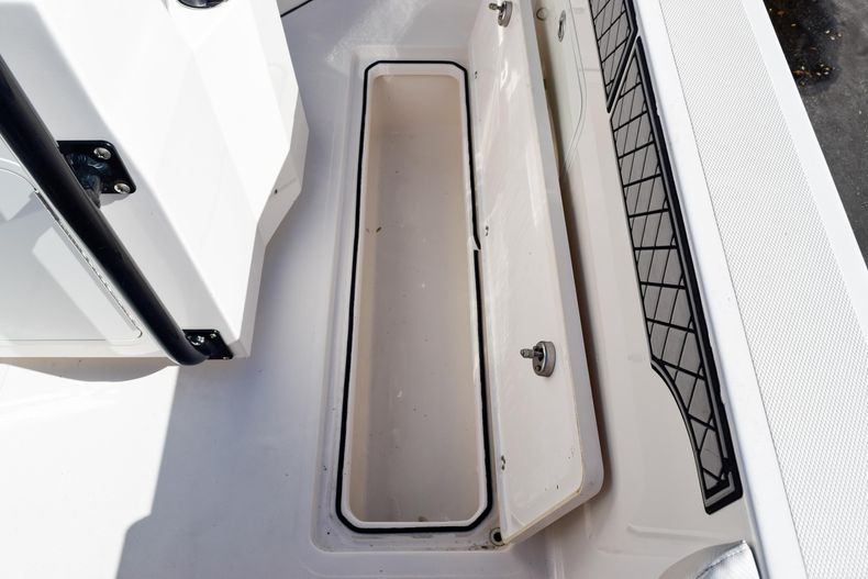 Thumbnail 43 for Used 2018 Wellcraft Scarab 302 Center Console boat for sale in West Palm Beach, FL