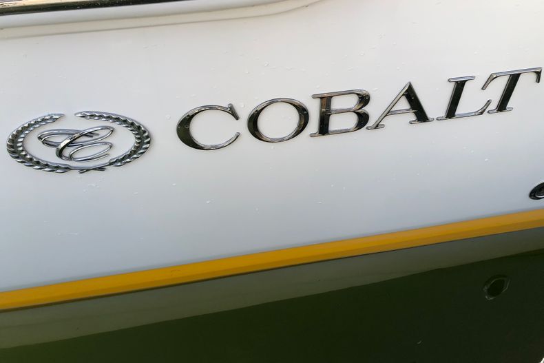 Thumbnail 6 for Used 2013 Cobalt 296 boat for sale in Miami, FL