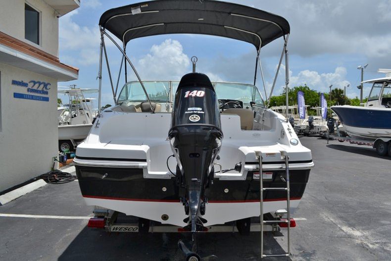 Thumbnail 5 for New 2015 Hurricane SunDeck SD 187 OB boat for sale in Vero Beach, FL