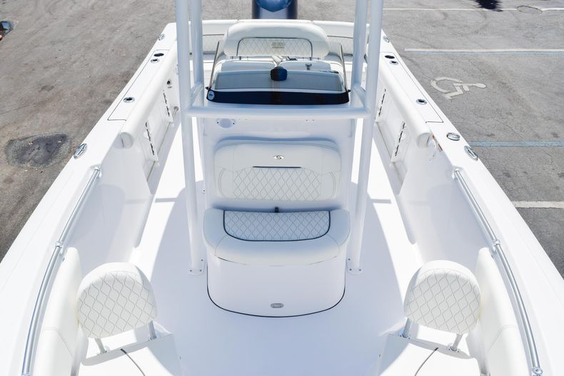 Thumbnail 56 for New 2020 Sportsman Heritage 231 Center Console boat for sale in West Palm Beach, FL