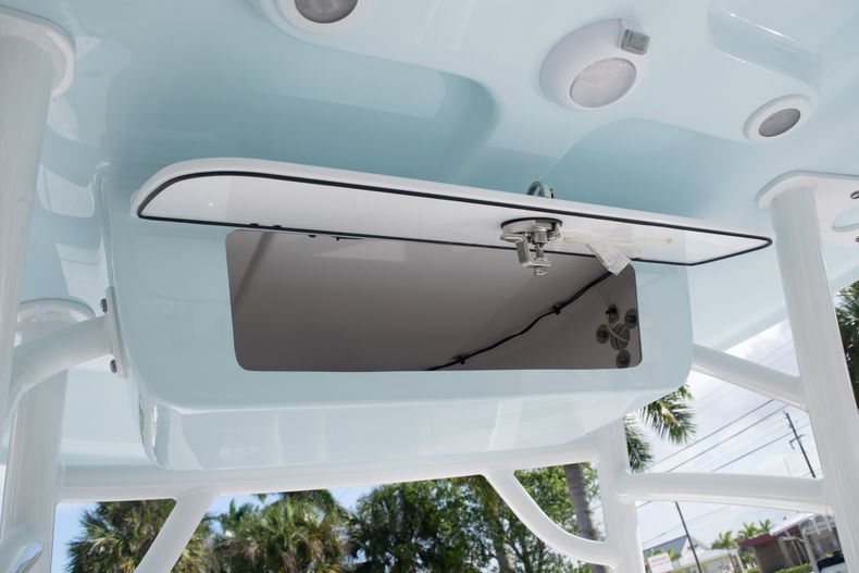 Thumbnail 31 for New 2020 Sportsman Open 212 Center Console boat for sale in Stuart, FL