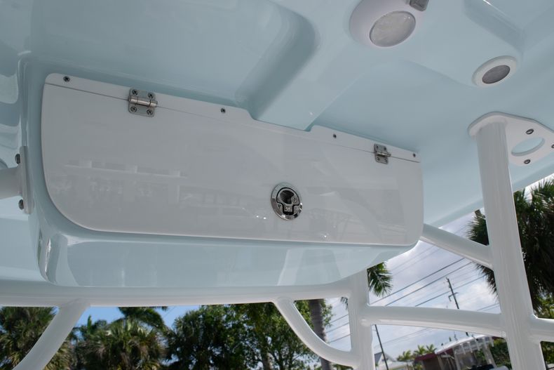 Thumbnail 30 for New 2020 Sportsman Open 212 Center Console boat for sale in Stuart, FL