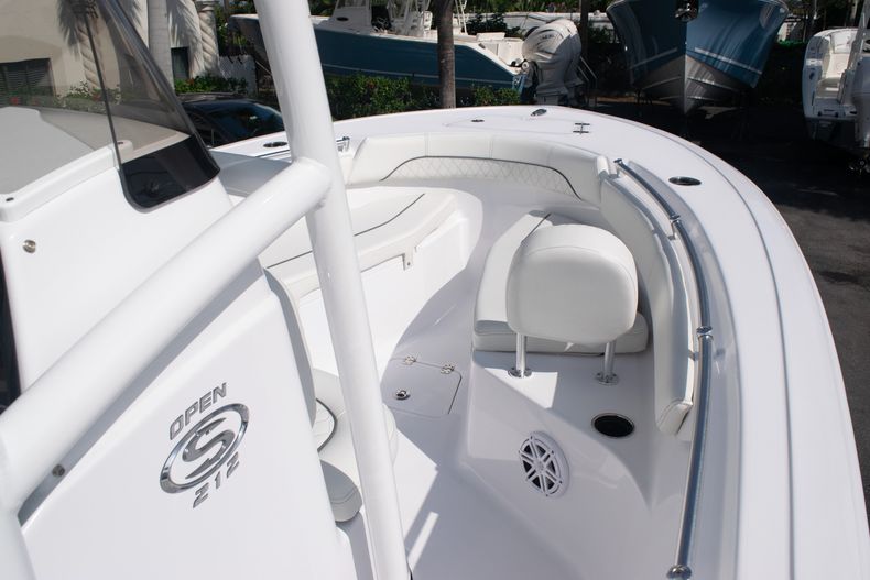 Thumbnail 37 for New 2020 Sportsman Open 212 Center Console boat for sale in Stuart, FL