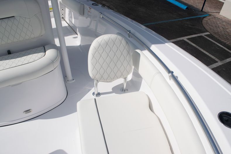 Thumbnail 42 for New 2020 Sportsman Open 212 Center Console boat for sale in Stuart, FL