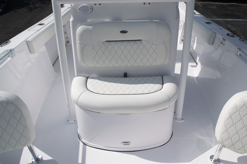 Thumbnail 39 for New 2020 Sportsman Open 212 Center Console boat for sale in Stuart, FL
