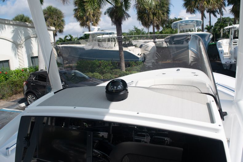 Thumbnail 28 for New 2020 Sportsman Open 212 Center Console boat for sale in Stuart, FL