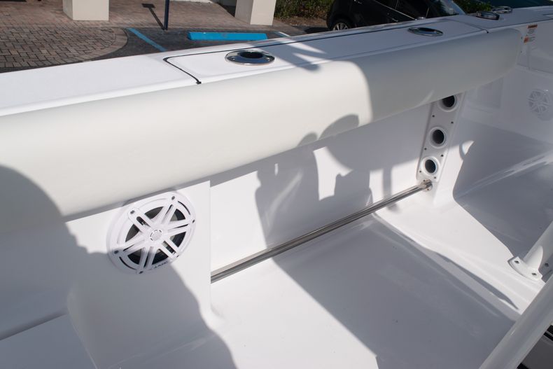 Thumbnail 19 for New 2020 Sportsman Open 212 Center Console boat for sale in Stuart, FL