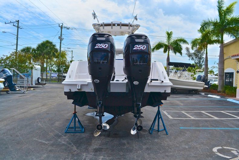 Thumbnail 2 for Used 2005 Pro-Line 29 Super Sport CC boat for sale in West Palm Beach, FL