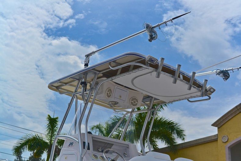 Thumbnail 20 for Used 2005 Pro-Line 29 Super Sport CC boat for sale in West Palm Beach, FL