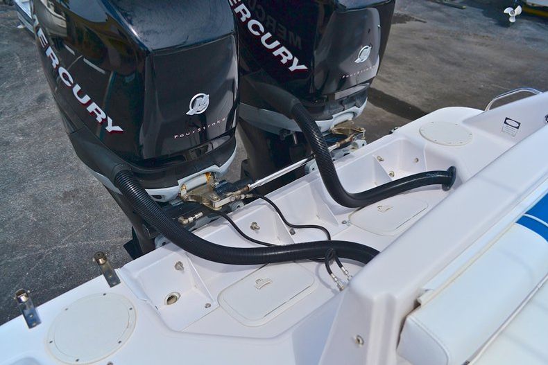 Thumbnail 24 for Used 2005 Pro-Line 29 Super Sport CC boat for sale in West Palm Beach, FL