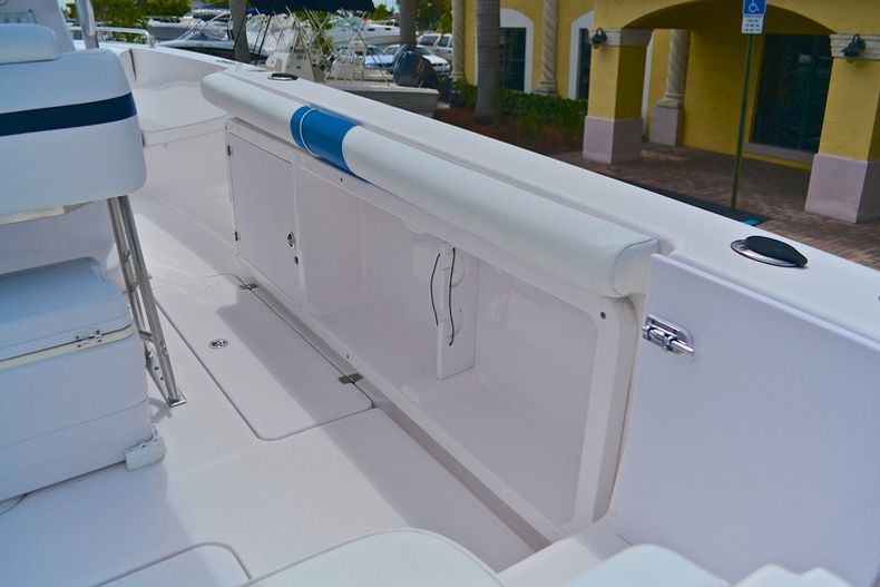 Thumbnail 27 for Used 2005 Pro-Line 29 Super Sport CC boat for sale in West Palm Beach, FL