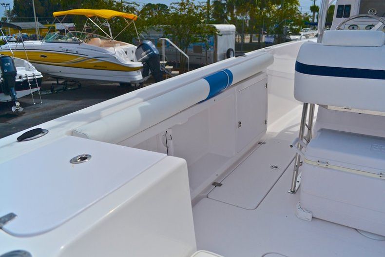 Thumbnail 28 for Used 2005 Pro-Line 29 Super Sport CC boat for sale in West Palm Beach, FL