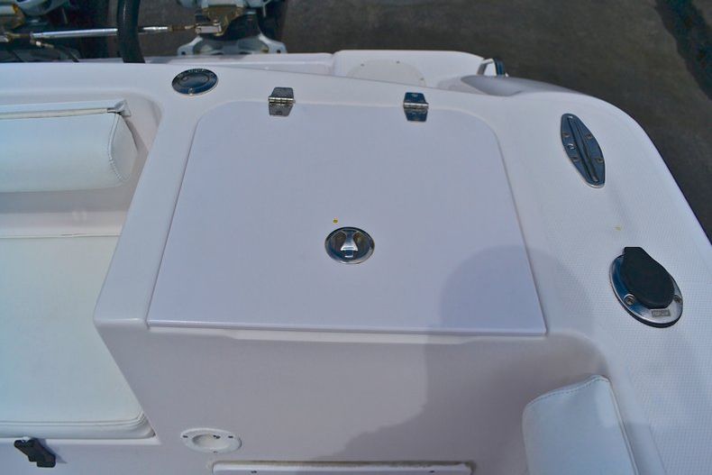 Thumbnail 31 for Used 2005 Pro-Line 29 Super Sport CC boat for sale in West Palm Beach, FL