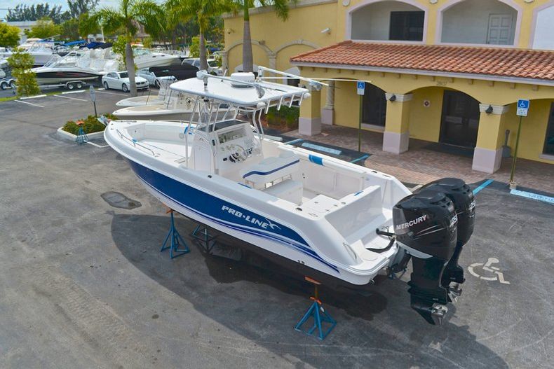 Thumbnail 98 for Used 2005 Pro-Line 29 Super Sport CC boat for sale in West Palm Beach, FL