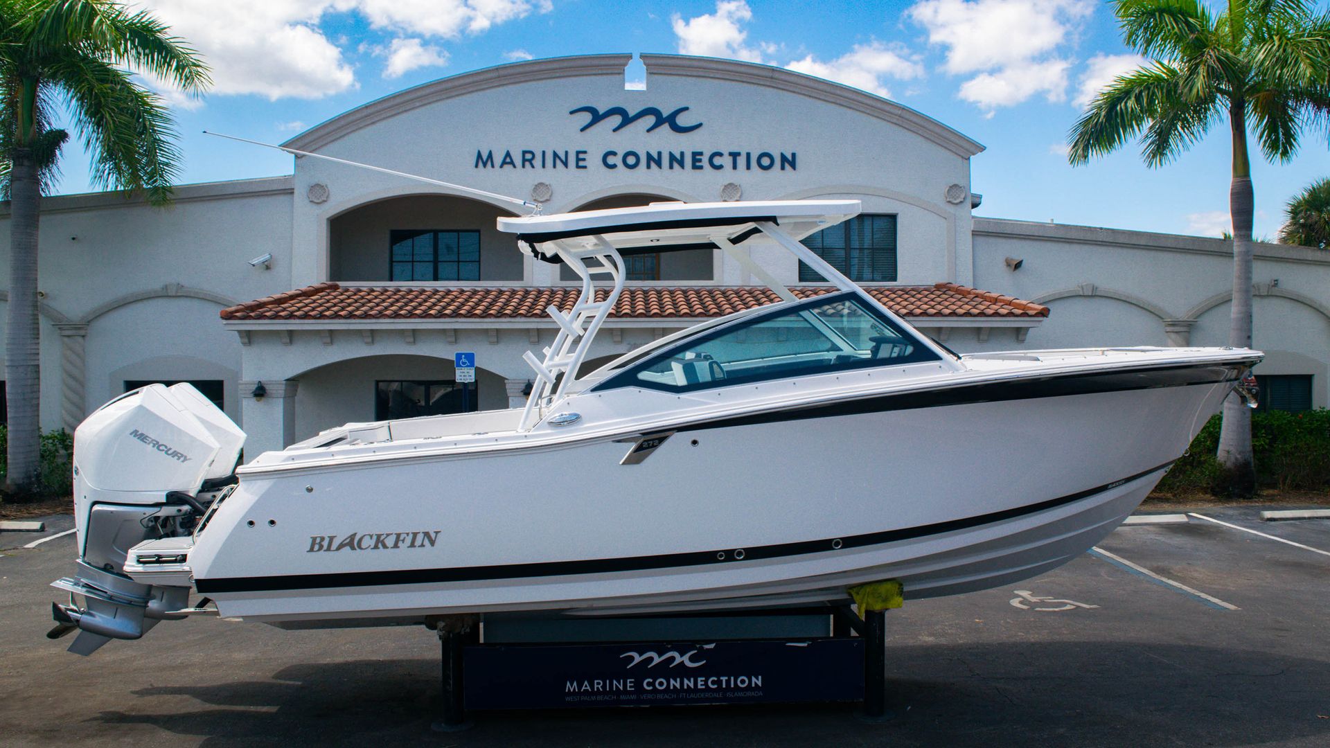 New 2020 Blackfin 272DC #G144 image 1