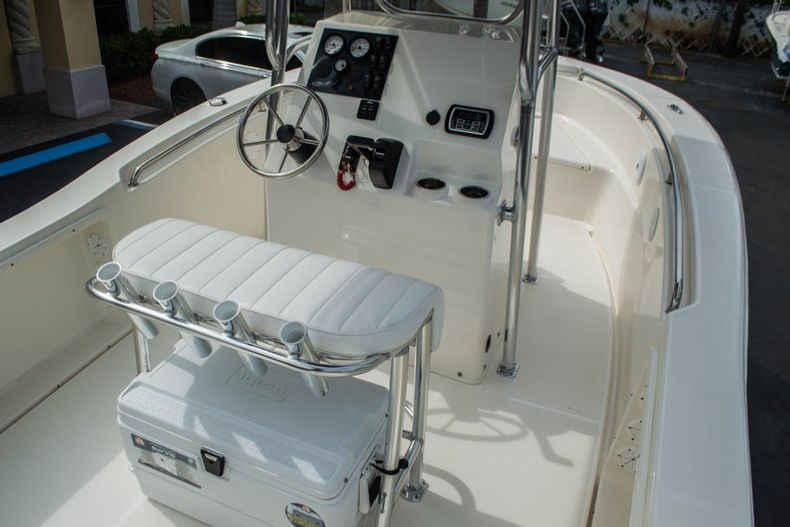 Thumbnail 10 for New 2016 Bulls Bay 200 CC Center Console boat for sale in Miami, FL